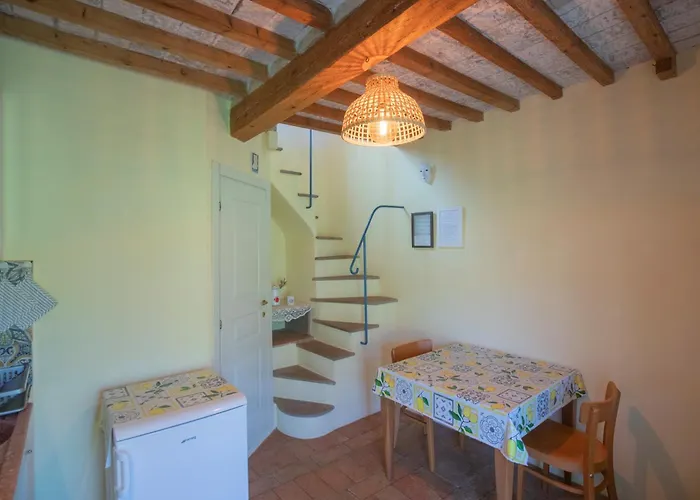 La Chiusa 1984, Un Nido Accogliente Per Due Vakantiehuis