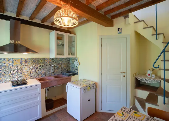 La Chiusa 1984, Un Nido Accogliente Per Due Rio Marina