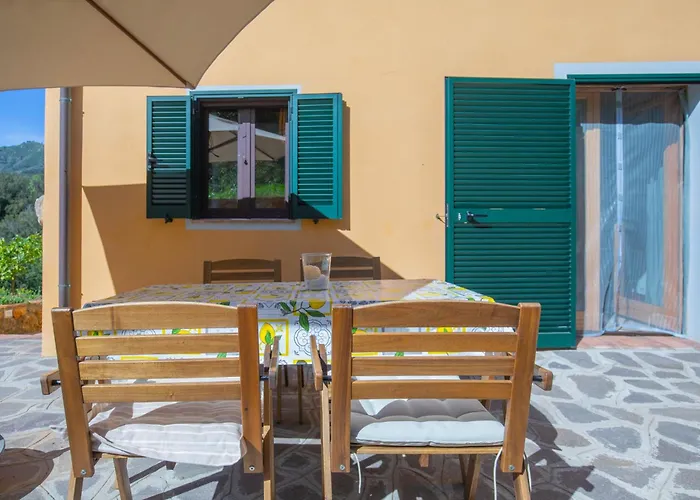 La Chiusa 1984, Un Nido Accogliente Per Due Tatil Evi Rio Marina