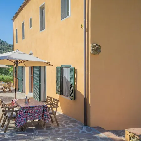 La Chiusa 1984, Un Nido Accogliente Per Due