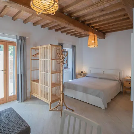 La Chiusa 1984, Un Nido Accogliente Per Due Рио-Марина